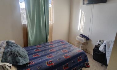 Vendo casa 3 dormitorios, 3 baños, en condominio, frente a Clínica Indisa de Maipú