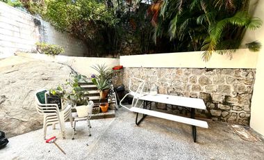 CASA EN VENTA CON VISTA A LA BAHIA EN ACAPULCO