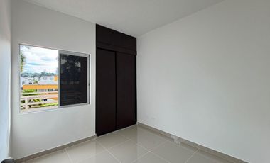 Magnífico apartamento en primer nivel con 2 alcobas y parqueadero cubierto. Av. Sur. Pereira - Colombia.