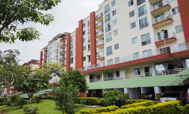 Magnífico apartamento en primer nivel con 2 alcobas y parqueadero cubierto. Av. Sur. Pereira - Colombia.