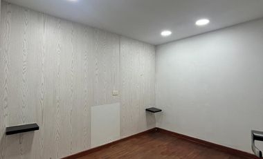 ARRIENDO LOCAL COMERCIAL/OFICINA EN CHIPRE, MANIZALES