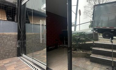 ARRIENDO LOCAL COMERCIAL/OFICINA EN CHIPRE, MANIZALES