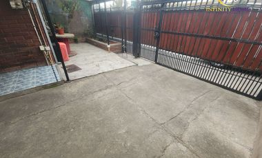 Amplia Casa esquina en Domingo Santa María Renca