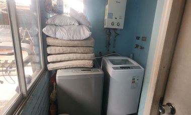 Amplia Casa esquina en Domingo Santa María Renca