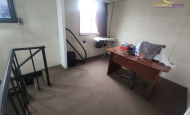 Amplia Casa esquina en Domingo Santa María Renca