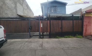 Amplia Casa esquina en Domingo Santa María Renca