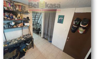 Se vende casa tipo dúplex en Prados de Aragón