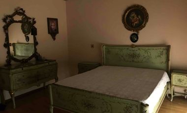 Venta de Casa Amplia, 5 Habitaciones, Bosmediano, Quito, Ecuador