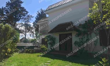 Casa  6  Habitaciones, 6 baños más Departamentos 3 dormitorios en VENTA sector Ecuavisa