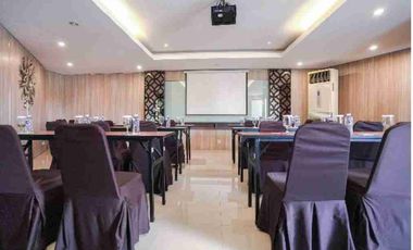 Hotel Bangunan Kontemporer di Jogjakarta