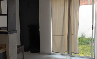 AMPLIA CASA EN RENTA FRACCIONAMIENTO JARDINES DELSUR, S.L.P.