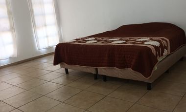 AMPLIA CASA EN RENTA FRACCIONAMIENTO JARDINES DELSUR, S.L.P.