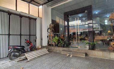 Disewakan Ruang Usaha di Jantung Kemang Timur – Lokasi Super Strategis! Bebas Banjir • Jalan Utama • Traffic Ramai