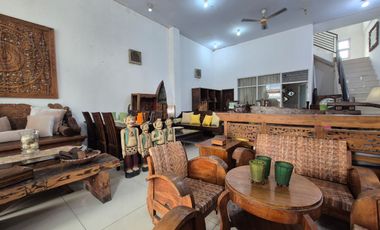 Disewakan Ruang Usaha di Jantung Kemang Timur – Lokasi Super Strategis! Bebas Banjir • Jalan Utama • Traffic Ramai