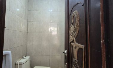 Disewakan Ruang Usaha di Jantung Kemang Timur – Lokasi Super Strategis! Bebas Banjir • Jalan Utama • Traffic Ramai