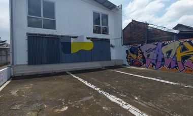 Shophouse for rent in Kasihan area, located near UMY and PGRI campuses