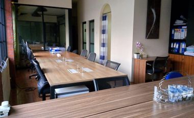 DIJUAL KANTOR DAN USAHA MBG LENGKAP YANG MASIH BEROPERASI DI JAKARTA SELATAN