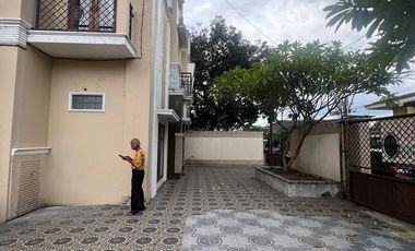 For Rent: 2-Storey House with Parking for 8 Cars in Banguntapan Area