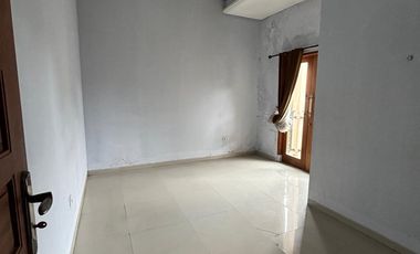 For Rent: 2-Storey House with Parking for 8 Cars in Banguntapan Area