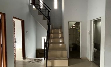 For Rent: 2-Storey House with Parking for 8 Cars in Banguntapan Area