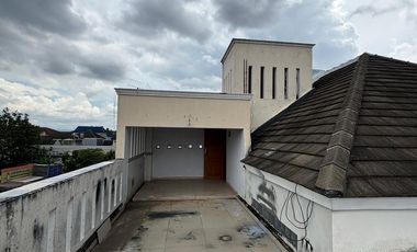 For Rent: 2-Storey House with Parking for 8 Cars in Banguntapan Area