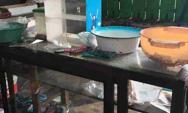 Dijual hitung tanah saja: toko dan rumah bangunan lama, di jalan slamet Riyadi Jember