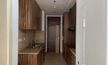 Disewakan Luxury Apartment Pantai Mutiara di Jakarta Utara - 3+1 Br Luas 255 M2 Siap Huni Jakarta Utara