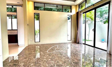 5 Bedroom House for Rent in Ayala Westgrove Heights