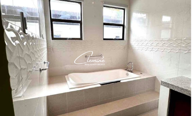 5 Bedroom House for Rent in Ayala Westgrove Heights