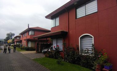 Preciosa casa en condominio Río Verde en Chiguayante