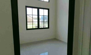 Siap huni cash dan kpr tersedia..