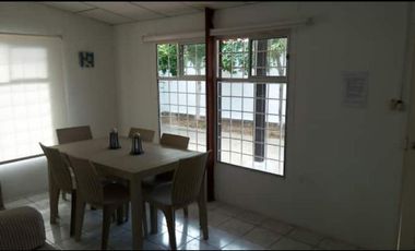 SE VENDE  CASA DE UNA PLANTA UBICADA EN LOS RANCHOS DE CRUCITA
