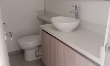 ARRIENDO APARTAMENTO DE TRES ALCOBAS SABANETA SECTOR CES