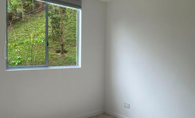 Apartamento en Arriendo en Loma del Barro Envigado, Antioquia