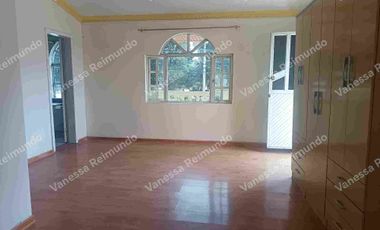 Rento amplio departamento segunda plata