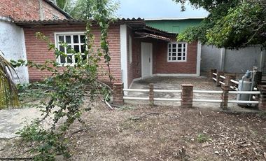 HERMOSA VILLA EN VENTA UBICADA EN LOS RANCHOS DE CRUCITA