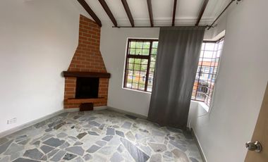 CASA DE USO COMERCIAL EN ARRIENDO EN LA ARBOLEDA EN MANIZALES