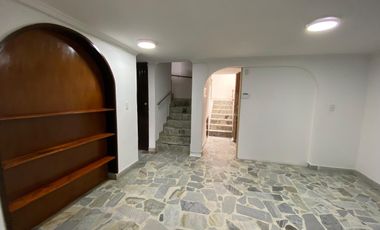 CASA DE USO COMERCIAL EN ARRIENDO EN LA ARBOLEDA EN MANIZALES