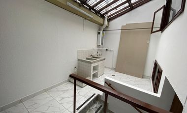 CASA DE USO COMERCIAL EN ARRIENDO EN LA ARBOLEDA EN MANIZALES