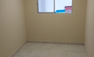 Chillos, Locales comerciales de venta en la principal Avenida de Inchalillo, 120 y 117m2