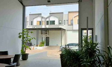 gudang taman tekno siap pakai