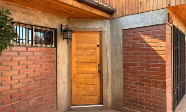 Casa Sólida y Aislada | 2 Dormitorios (Suite) | Espacios Techados