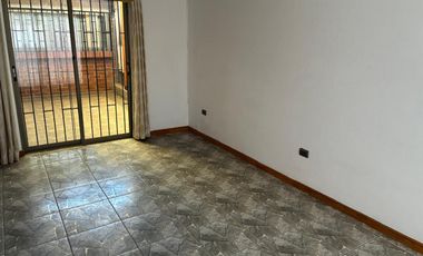 Casa Sólida y Aislada | 2 Dormitorios (Suite) | Espacios Techados