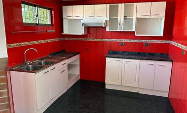 Casa Sólida y Aislada | 2 Dormitorios (Suite) | Espacios Techados