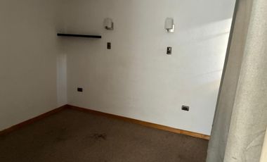 Casa Sólida y Aislada | 2 Dormitorios (Suite) | Espacios Techados