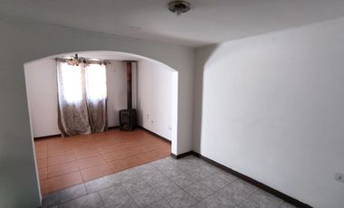 Casa Pareada Remodelada | 3 Dormitorios | A pasos de Cesfam