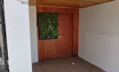 Casa Pareada Remodelada | 3 Dormitorios | A pasos de Cesfam