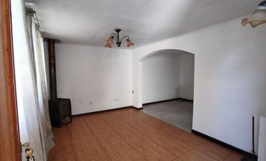 Casa Pareada Remodelada | 3 Dormitorios | A pasos de Cesfam