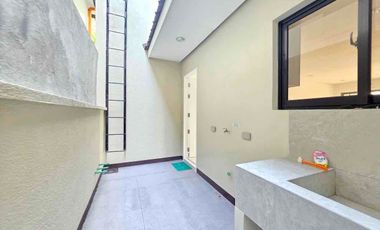 𝗕𝗥𝗔𝗡𝗗 𝗡𝗘𝗪 𝗠𝗼𝗱𝗲𝗿𝗻 𝟯𝗕𝗥 𝗗𝘂𝗽𝗹𝗲𝘅 𝗛𝗼𝘂𝘀𝗲 & 𝗟𝗼𝘁 𝗳𝗼𝗿 𝗦𝗮𝗹𝗲 in 𝗧𝗼𝘄𝗻 & 𝗖𝗼𝘂𝗻𝘁𝗿𝘆 𝗪𝗲𝘀𝘁, 𝗠𝗼𝗹𝗶𝗻𝗼, 𝗕𝗮𝗰𝗼𝗼𝗿, 𝗖𝗮𝘃𝗶𝘁𝗲