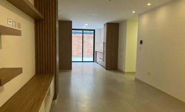 En Venta departamento de 2 dormtorios en Puertas del Sol - Cuenca